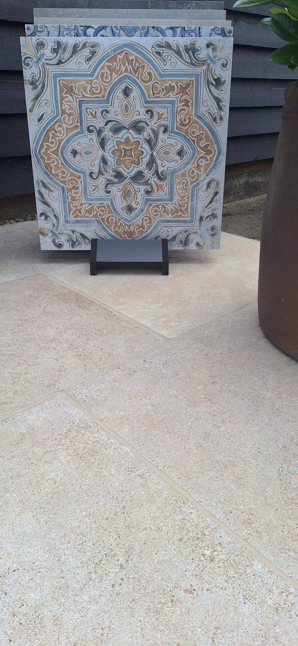 Beauvillon Porcelain Gold - Image 11