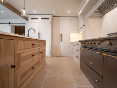 Beauvillon Porcelain Gold